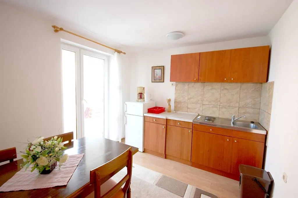 Apartments Fejer Njivice