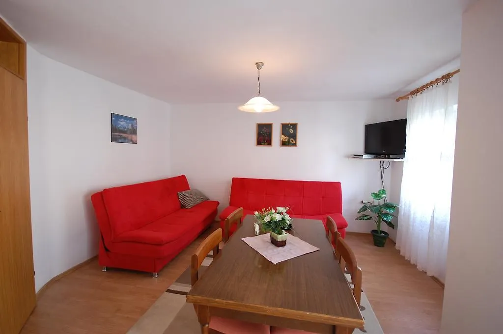Apartments Fejer Njivice