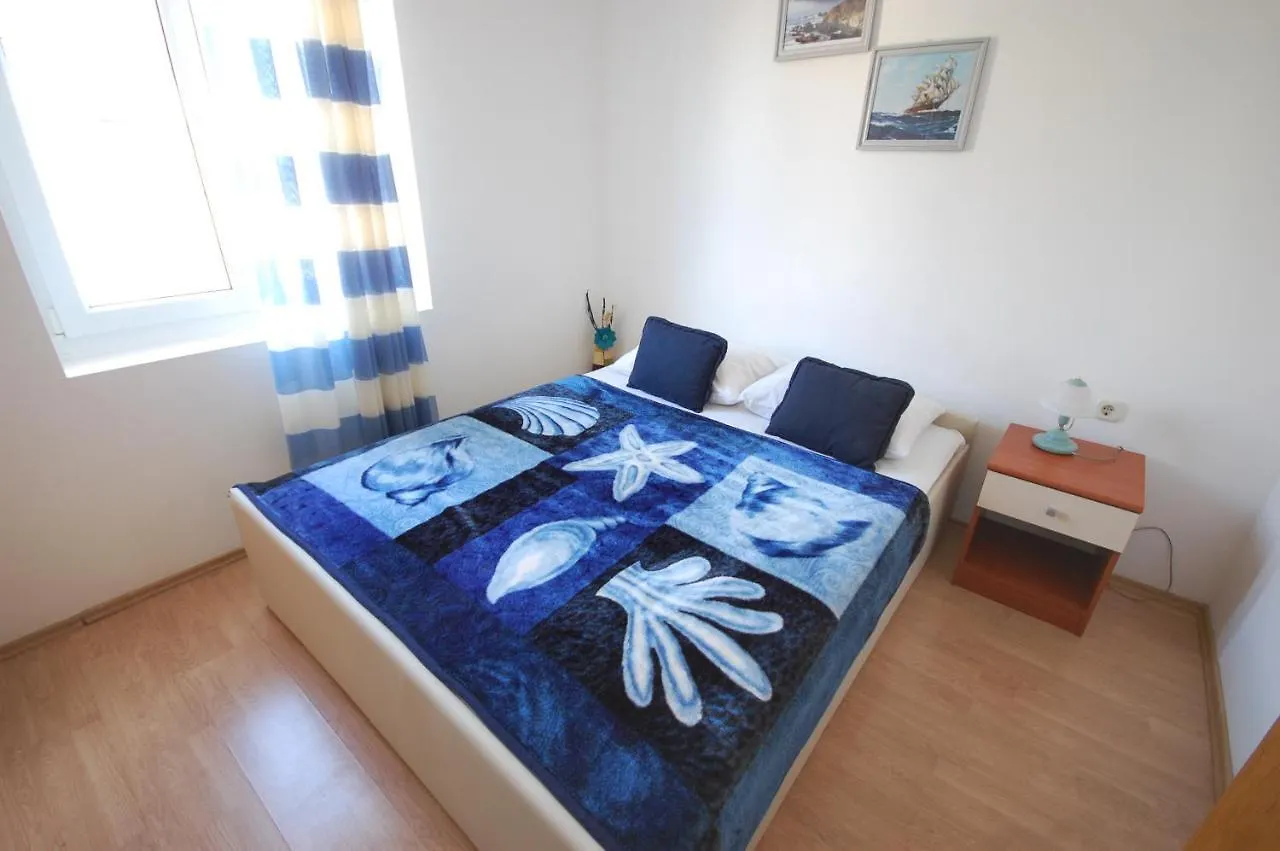 Apartments Fejer Njivice